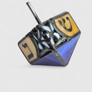 Dreidel Stained Glass
